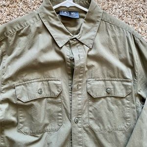 Mens XL triple aught design button up